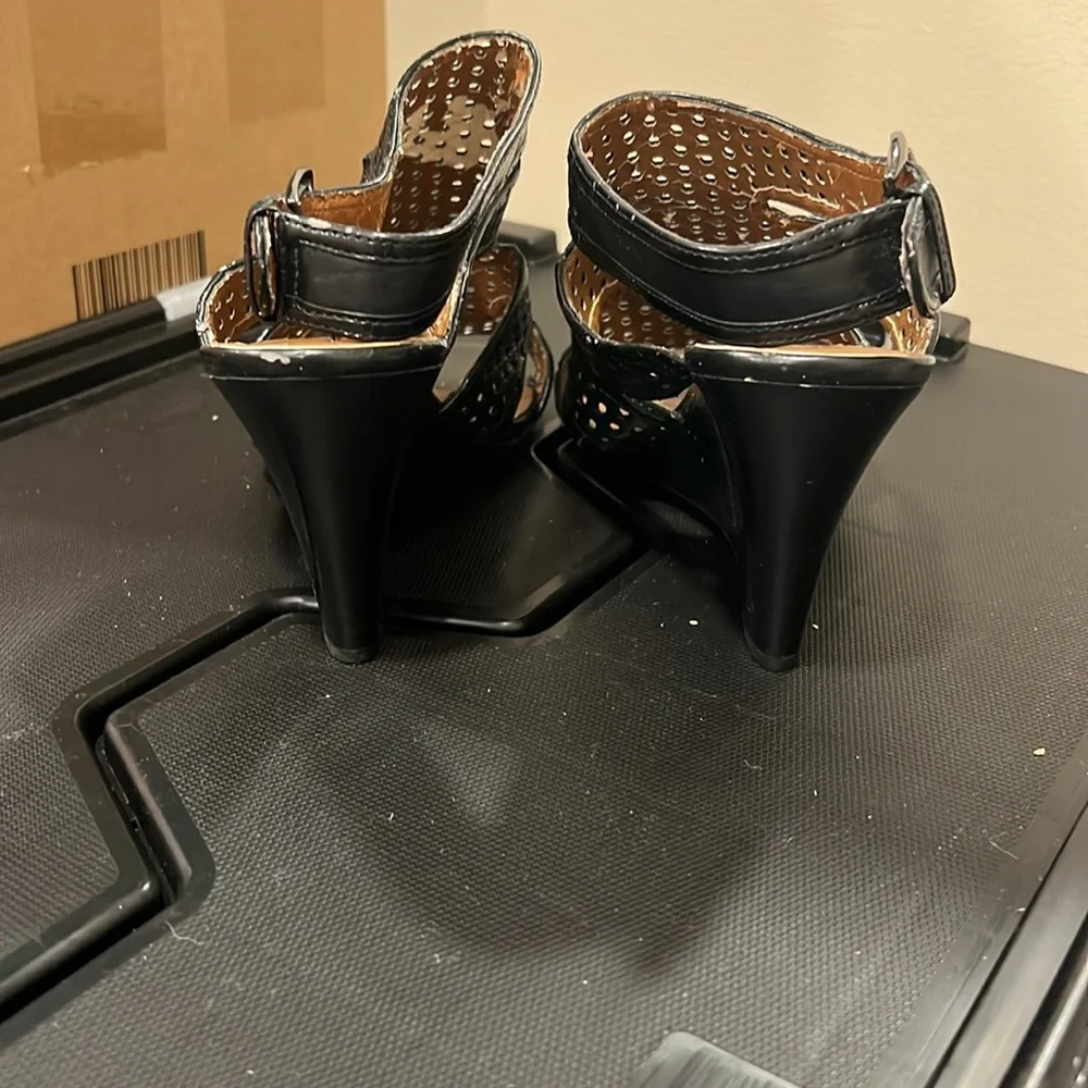 Franco Sarto ankle strap wedge sandals black
